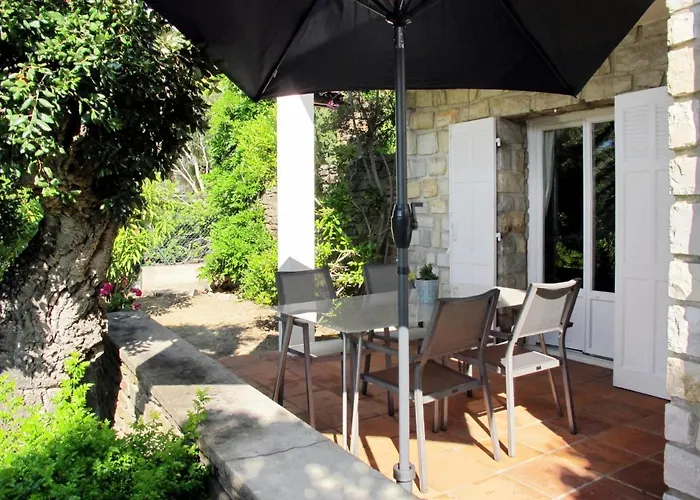 Montemare Babette By Interhome Le Lavandou